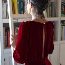 Carica l&#39;immagine nel visualizzatore di Gallery, Abito Focolare
