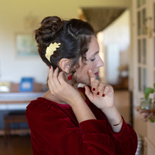 Carica l&#39;immagine nel visualizzatore di Gallery, Fermaglio per capelli Foglia
