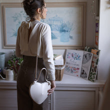 Carica l&#39;immagine nel visualizzatore di Gallery, Borsa Cuore delle cose
