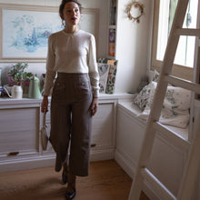 Carica l&#39;immagine nel visualizzatore di Gallery, Maglioncino Segreto
