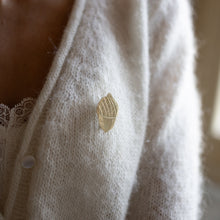 Carica l&#39;immagine nel visualizzatore di Gallery, Spille Ricordo
