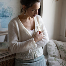 Carica l&#39;immagine nel visualizzatore di Gallery, Spille Ricordo
