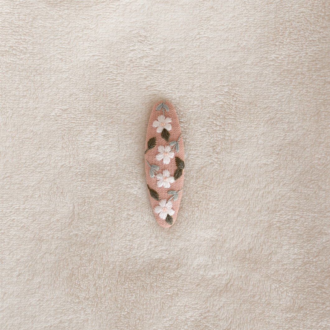 Mollette per capelli ricamate a mano