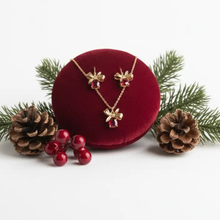 Load image into Gallery viewer, Orecchini Cadeaux Rouge
