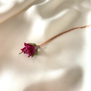 Collana Piccolo Bocciolo di rosa magenta